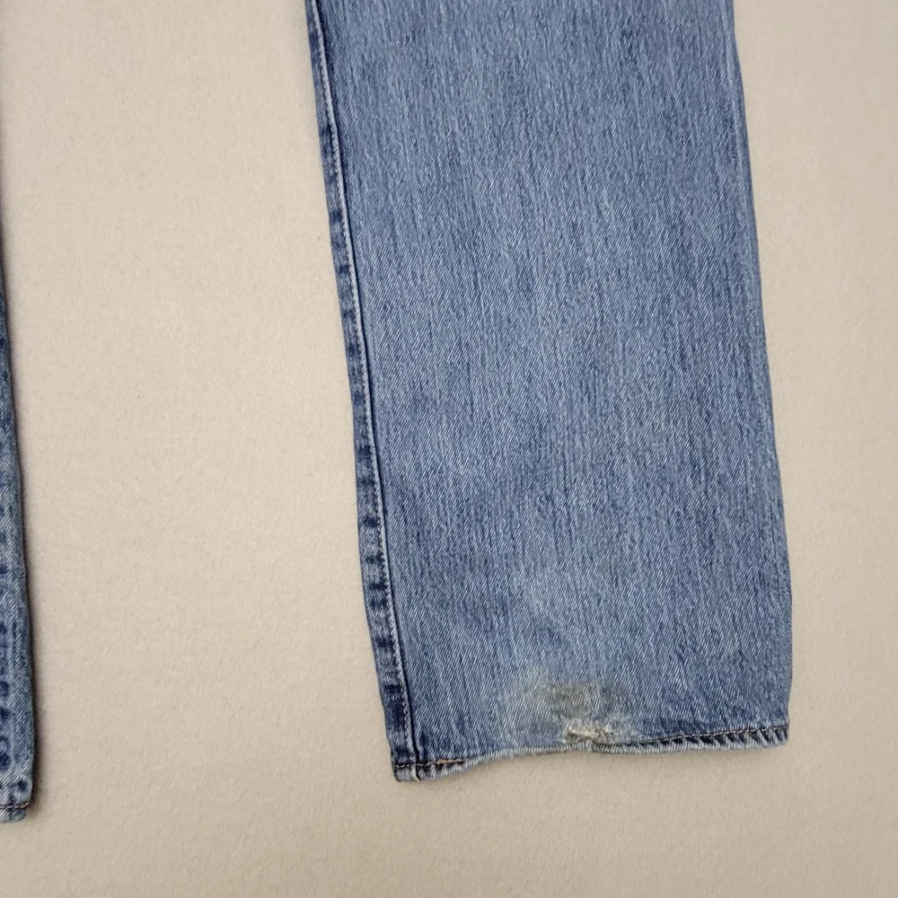 Levi's 501 Jeans men's 34x34 Original Straight Fit Button Fly Light Blue Denim - Picture 14 of 16